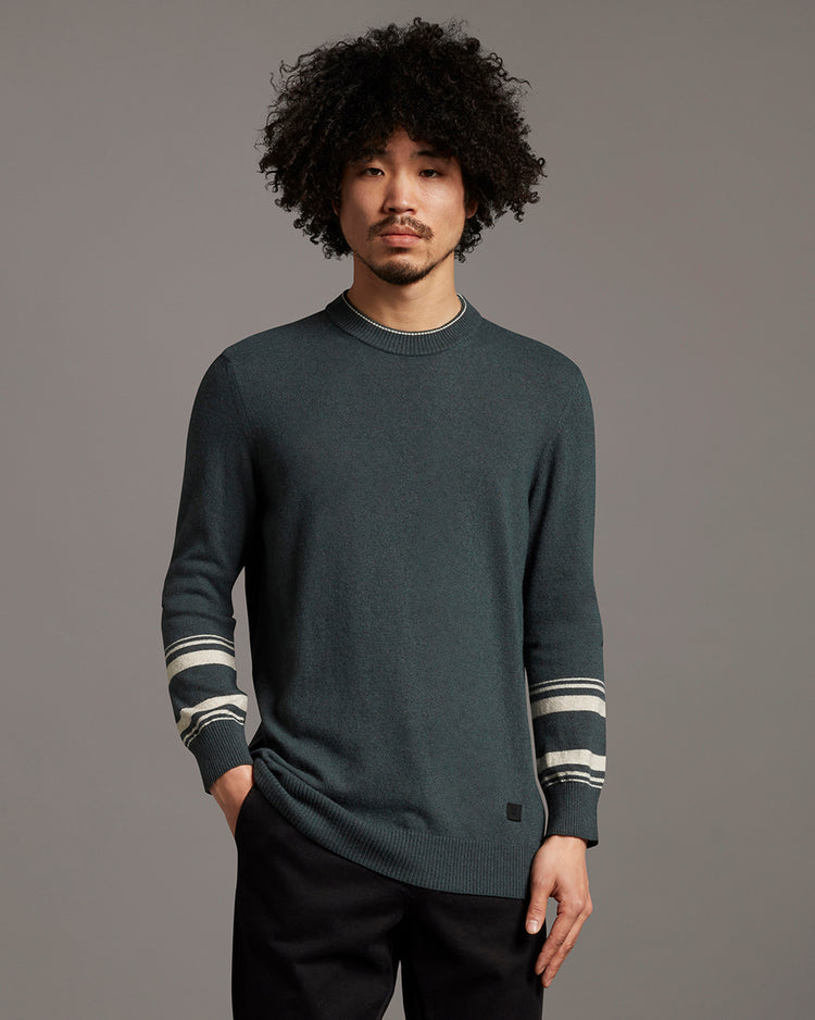 クルーセーター