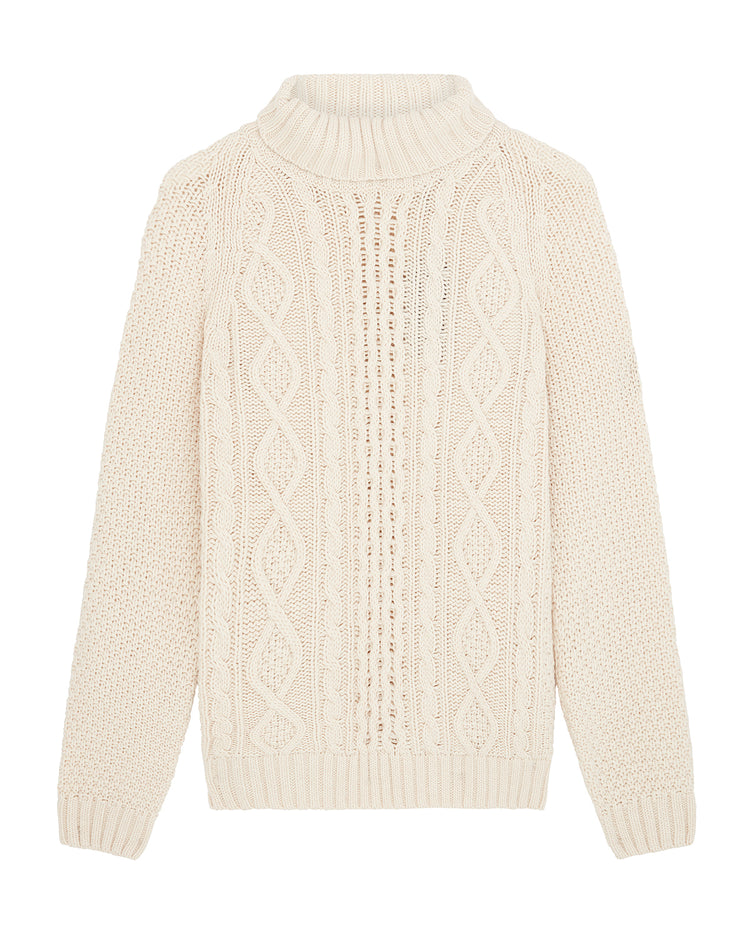 ケーブルタートルセーター