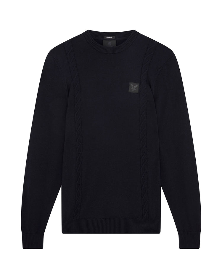 ケーブルクルーセーター