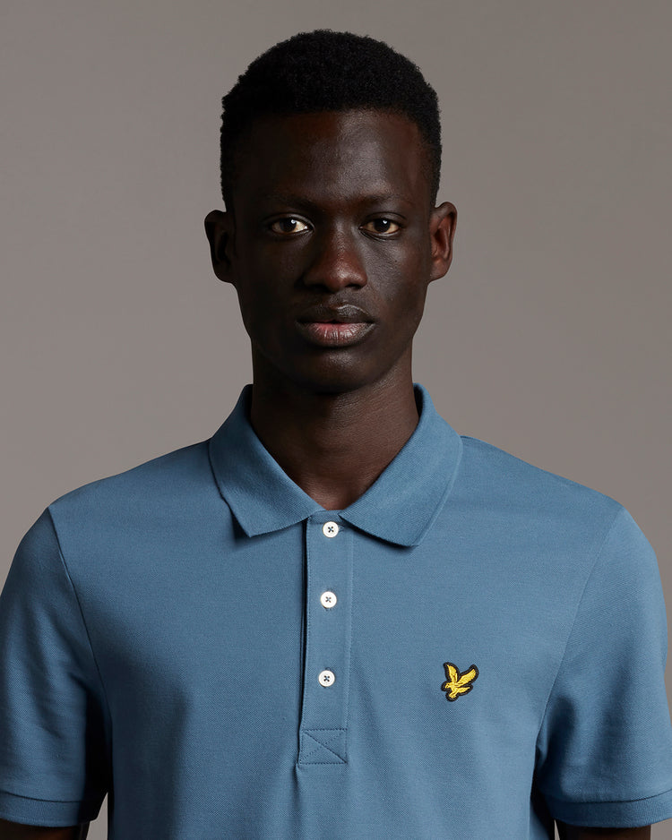 スリム半ポロシャツ