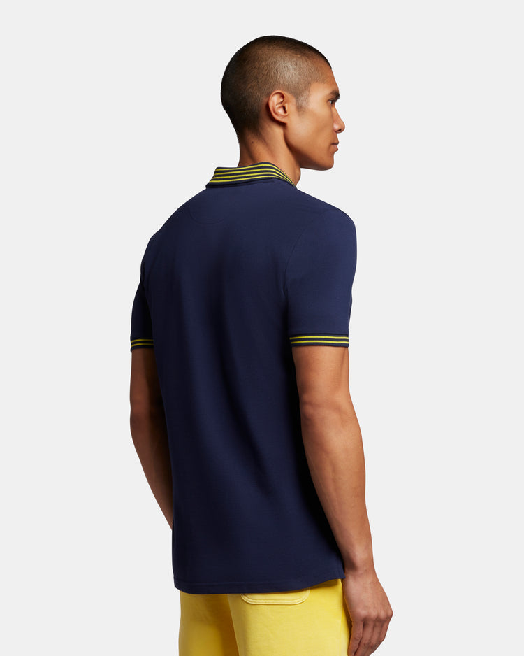 半袖ポロシャツ