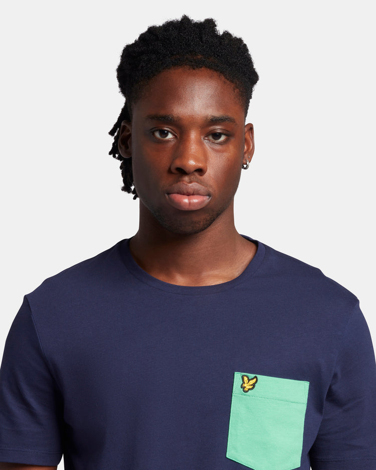 半袖ポケ付きTシャツ