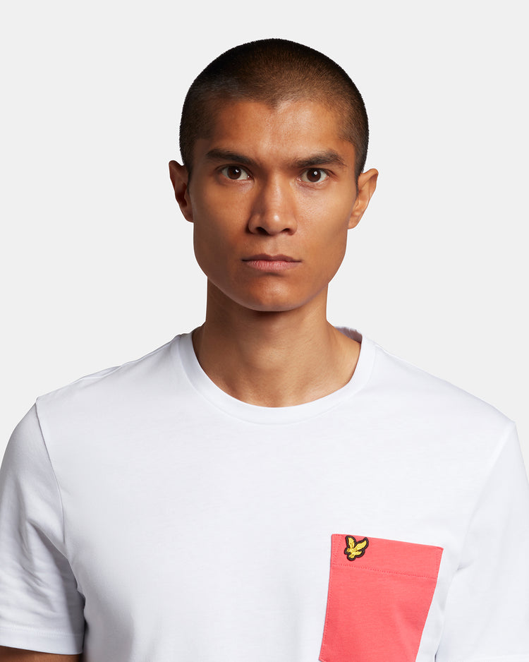 半袖ポケ付きTシャツ